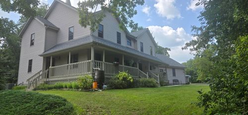 S86W30445 Stonegate Dr, MUKWONAGO, WI, 53149-8861 | Card Image