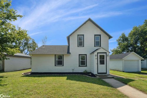 132 Green St, Center Point, IA, 52213-9701 | Card Image