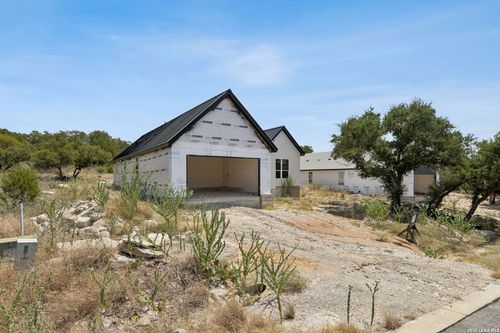 909 Sharp Rock, Horseshoe Bay, TX, 78657-5636 | Card Image