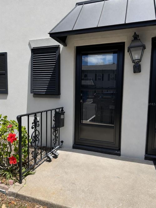 6919-6919 Place De La Paix, South Pasadena, FL, 33707-2803 | Card Image