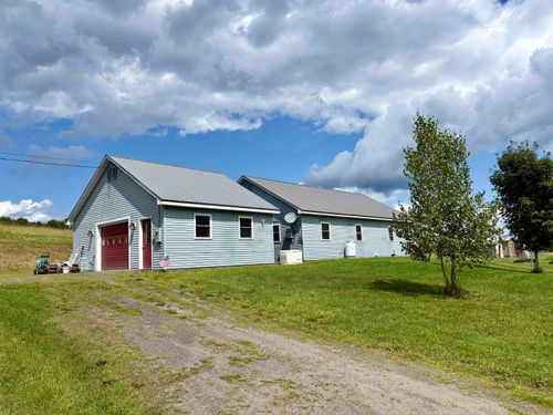 52 Minister Hill Rd, Lyndonville, VT, 05851-9638 | Card Image