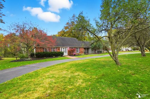 3181 Edgevale Dr, Lambertville, MI, 48144-9734 | Card Image