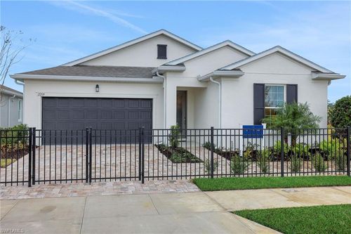 17082 Squirrel Branch Ln, ALVA, FL, 33920 | Card Image