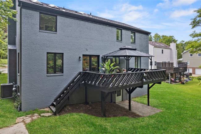 7018 Franklin Rd, House other with 4 bedrooms, 4 bathrooms and 2 parking in Seven Fields Boro PA | Image 44
