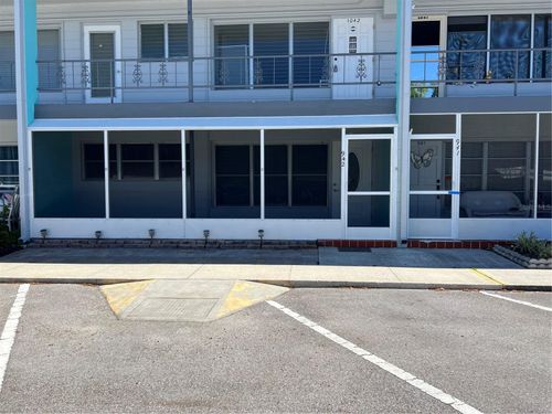 apt-942-4061 55th Way N, KENNETH CITY, FL, 33709-5658 | Card Image