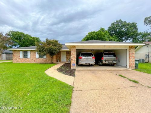 209 Margaret Ave, Natchez, MS, 39120-4323 | Card Image