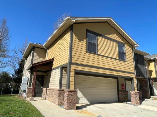 2315 Timber Oaks Ln, Tallahassee, FL, 32304-0615 | Card Image