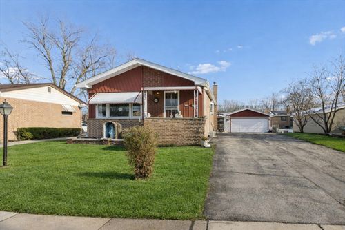 439 N Manchester Dr, Chicago Heights, IL, 60411-1837 | Card Image