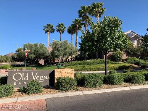 2566 Velez Valley Way, Henderson, NV, 89002-9398 | Card Image