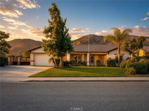 1484 Adam St, Banning, CA, 92220-6213 | Card Image