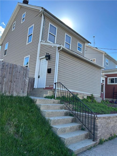 138 S 3rd Street, Coplay Boro, PA, 18037 | Card Image
