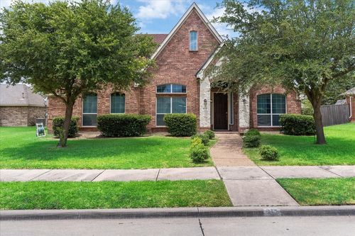 817 Trailwood Dr, DeSoto, TX, 75115-1542 | Card Image