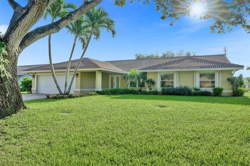 903 Nw 82nd Ave, Coral Springs, FL, 33071-6786 | Card Image