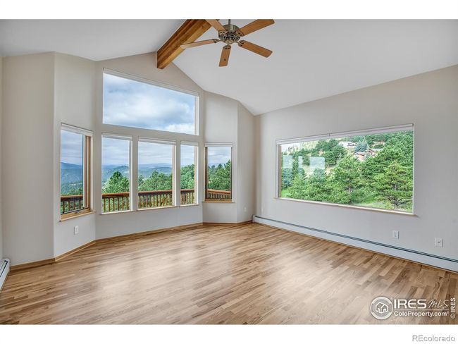 living room | Image 5