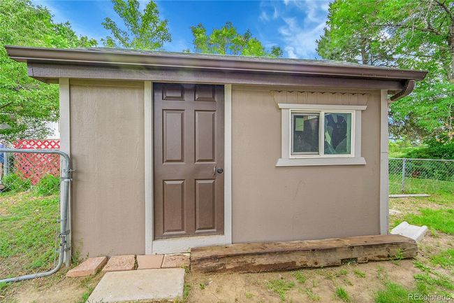 4211 E 100 Th Ave, Home with 3 bedrooms, 2 bathrooms and 2 parking in Thornton CO | Image 34