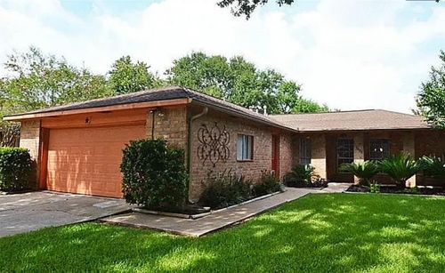 3023 Mosby Dr, Sugar Land, TX, 77479-1616 | Card Image