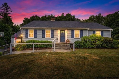 23 Woodwells Garrison Rd, Hopkinton, NH, 03229-2826 | Card Image