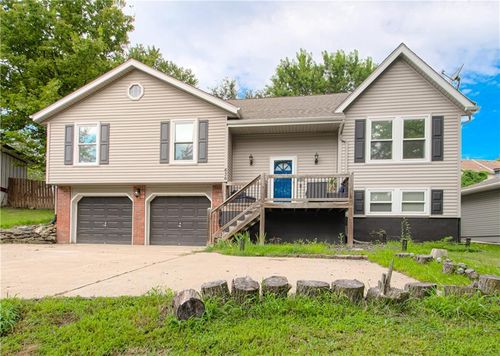 636 Sheidley Ave, Bonner Springs, KS, 66012-1921 | Card Image