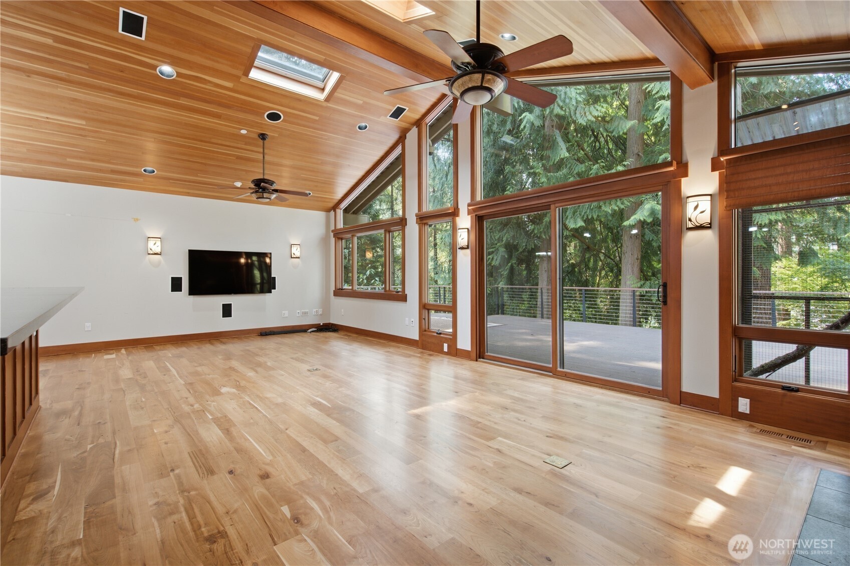 Residential Lease in Bellevue 2