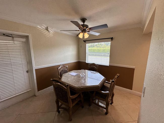433 Saxony J, Condo with 2 bedrooms, 2 bathrooms and null parking in Delray Beach FL | Image 5