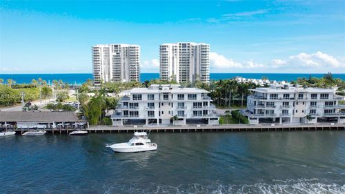 3n-6100 N Ocean Dr, Hollywood, FL, 33019-4641 | Card Image