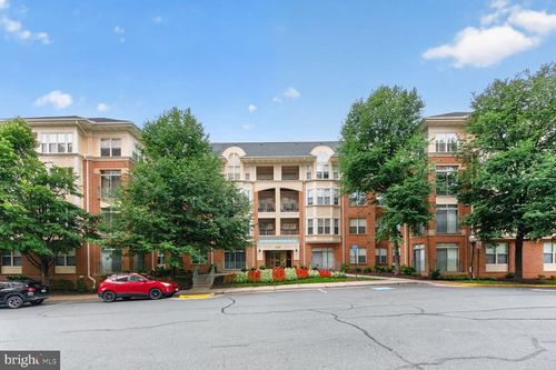 112-11775 Stratford House Pl, RESTON, VA, 20190-3393 | Card Image