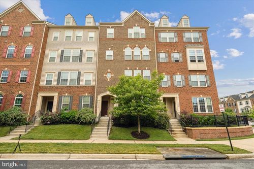 5460 Stream Bank Ln, GREENBELT, MD, 20770-4097 | Card Image