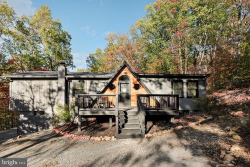 140 Wildwood Ln, SHENANDOAH, VA, 22849-3346 | Card Image