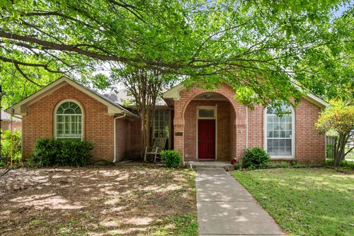 2311 Sherwood Dr, Ennis, TX, 75119-8023 | Card Image