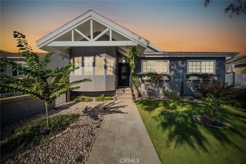 3719 Centralia St, Lakewood, CA, 90712-3808 | Card Image