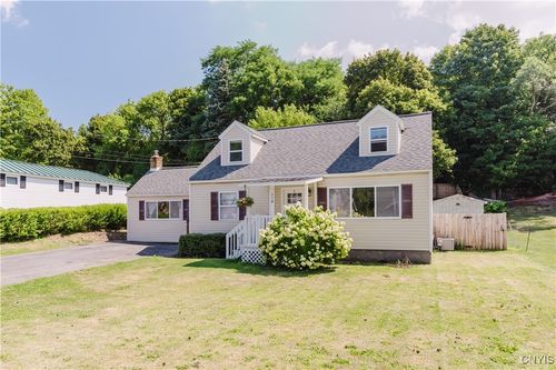 118 Hinsdale Rd, Camillus, NY, 13031-1629 | Card Image