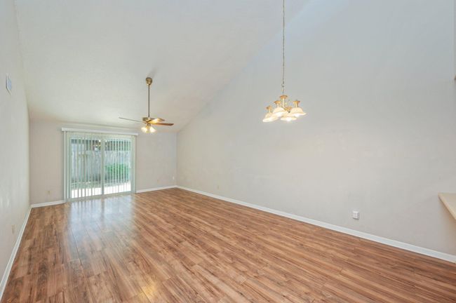 5-web-or-mls-96-catamaran-ln | Image 5