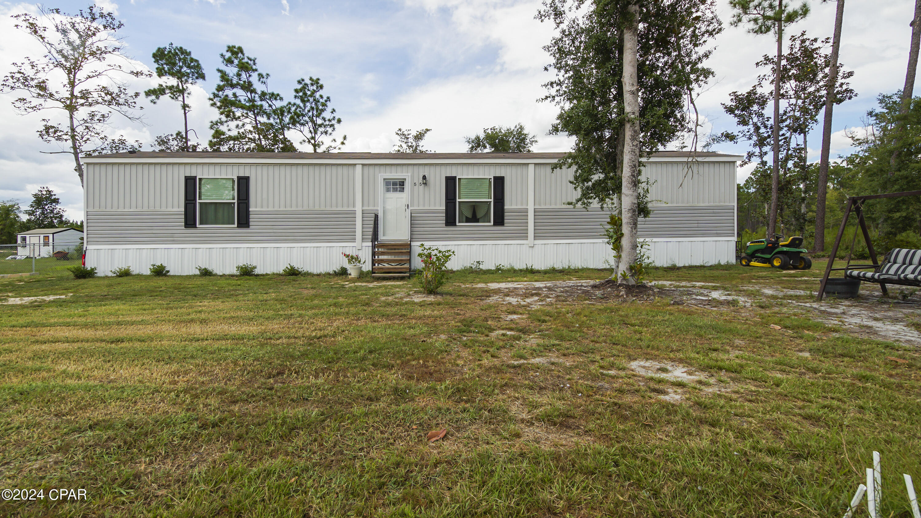 Hickory Bluff Dr, Southport, FL 32409