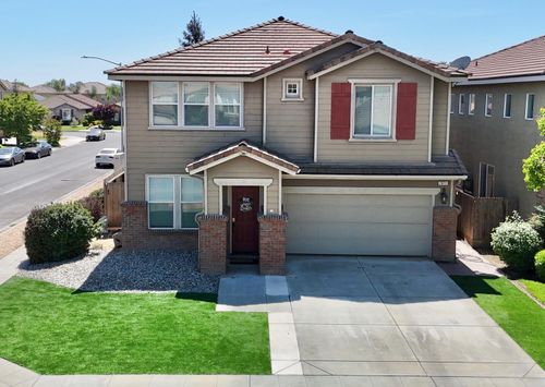 7071 E Dayton Ave, Fresno, CA, 93737-9220 | Card Image