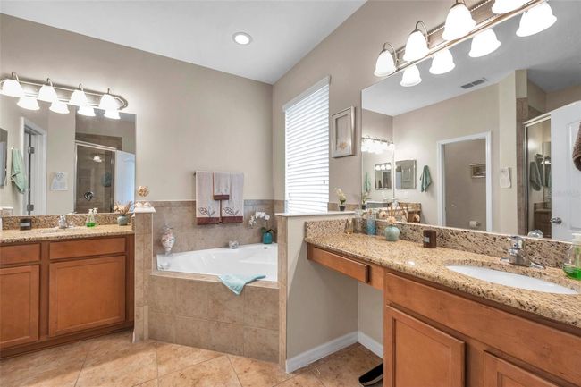 1328 Rushgrove Cir, House other with 3 bedrooms, 2 bathrooms and null parking in DOVER FL | Image 37
