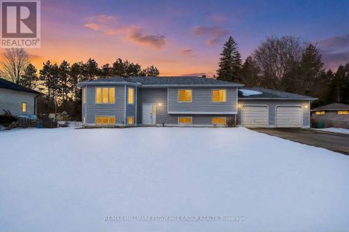 7972 County 13 Road, Adjala-Tosorontio (Lisle), ON, L0M1M0 | Card Image