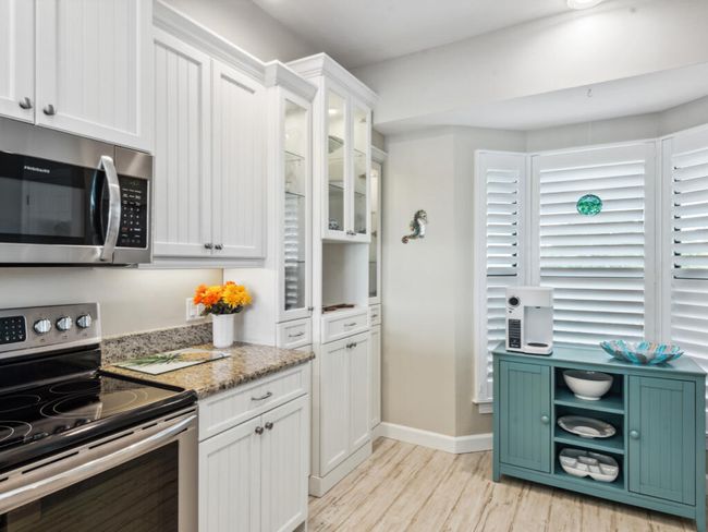 232 - 232 La Peninsula Blvd, Condo with 2 bedrooms, 3 bathrooms and null parking in NAPLES FL | Image 13