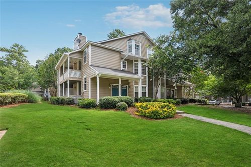 6430 Oakleaf Way Way, Morrow, GA, 30260 | Card Image