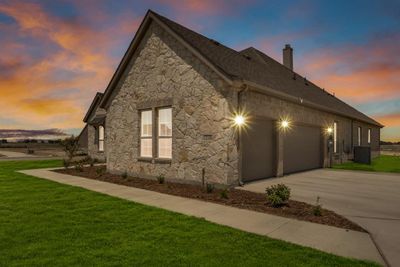 12116 Magma Court, House other with 4 bedrooms, 3 bathrooms and null parking in Krum TX | Image 3