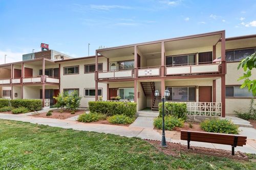h205-350 E Desert Inn Road, Las Vegas, NV, 89109 | Card Image