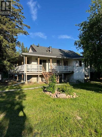 723018 Range Road 110, Home with 5 bedrooms, 3 bathrooms and null parking in Beaverlodge AB | Image 1