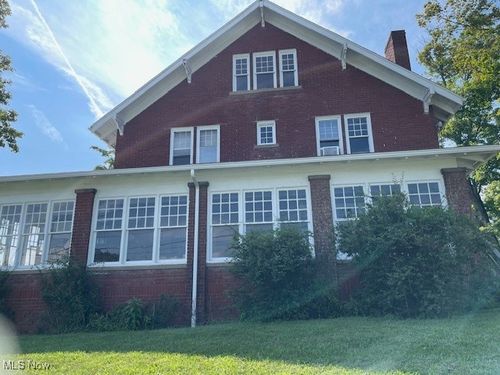 437 Saint Clair Ave, Cadiz, OH, 43907-9667 | Card Image