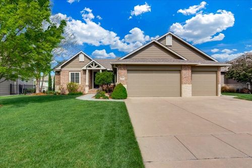 3207 N Chambers St, Wichita, KS, 67205-7544 | Card Image