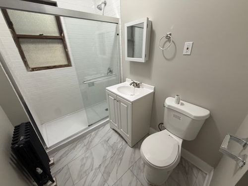 2e-6829 21st St, Berwyn, IL, 60402-1633 | Card Image