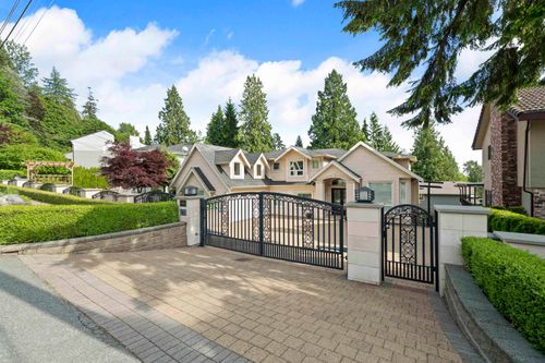 7638 Aubrey St, Burnaby, BC, V5A1K7 | Card Image