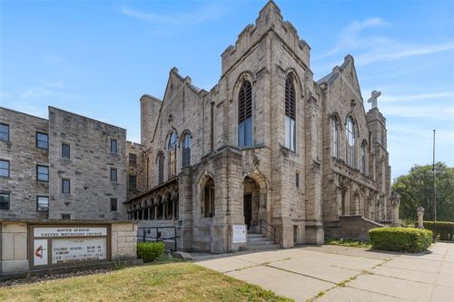 733 South Ave, Wilkinsburg, PA, 15221-2939 | Card Image