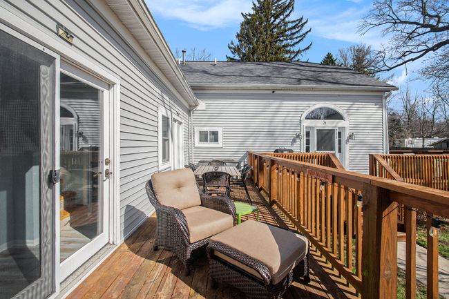 UNIT-22 - 7372 N Shore Dr, Condo with 3 bedrooms, 3 bathrooms and null parking in South Haven MI | Image 28