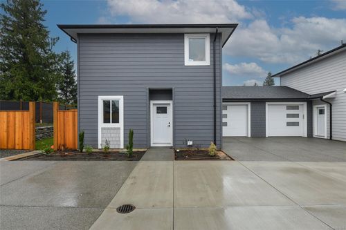 b-2317 Mcdonald Rd, Comox, BC, V9M0C8 | Card Image