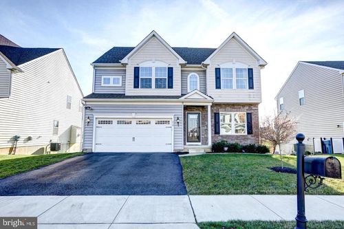 210 Parker Dr, MIDDLETOWN, DE, 19709-2622 | Card Image