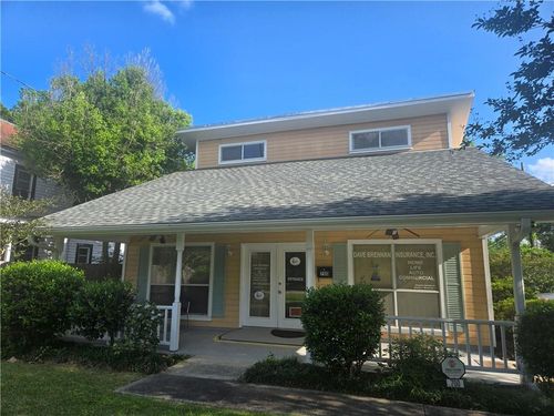 202 Chestnut St, Hammond, LA, 70403-4328 | Card Image